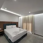 Hotel Prestige