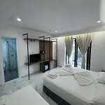 Prestige Hotel Ksamil