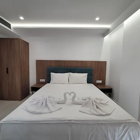 Отель Prestige 3*