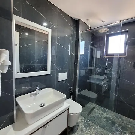 Отель Prestige 3*