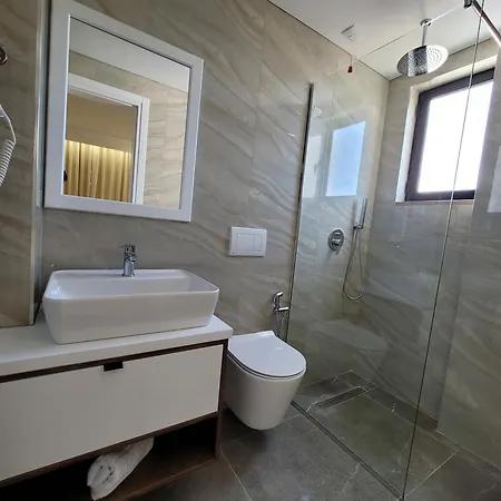 Prestige Hotel