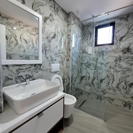 Отель Prestige 3*