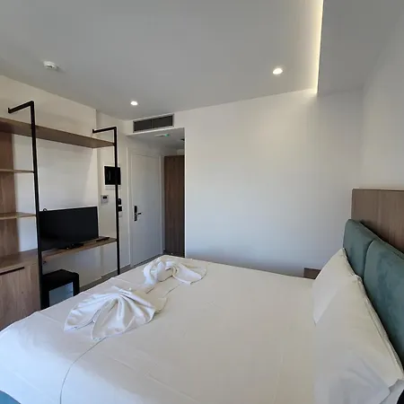 Prestige Отель 3*